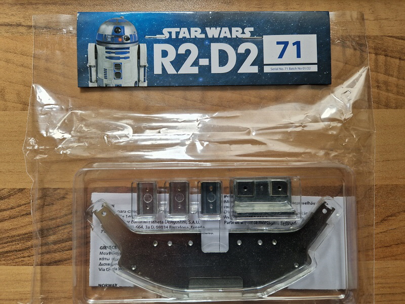 R2D2 108