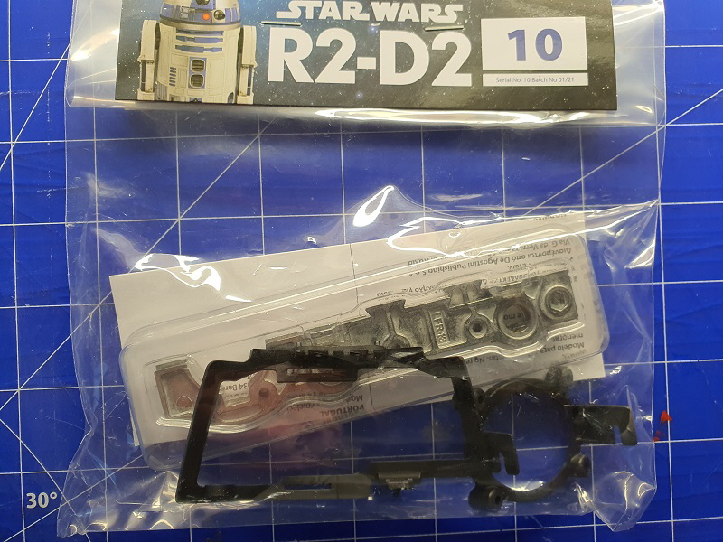 R2D2 15