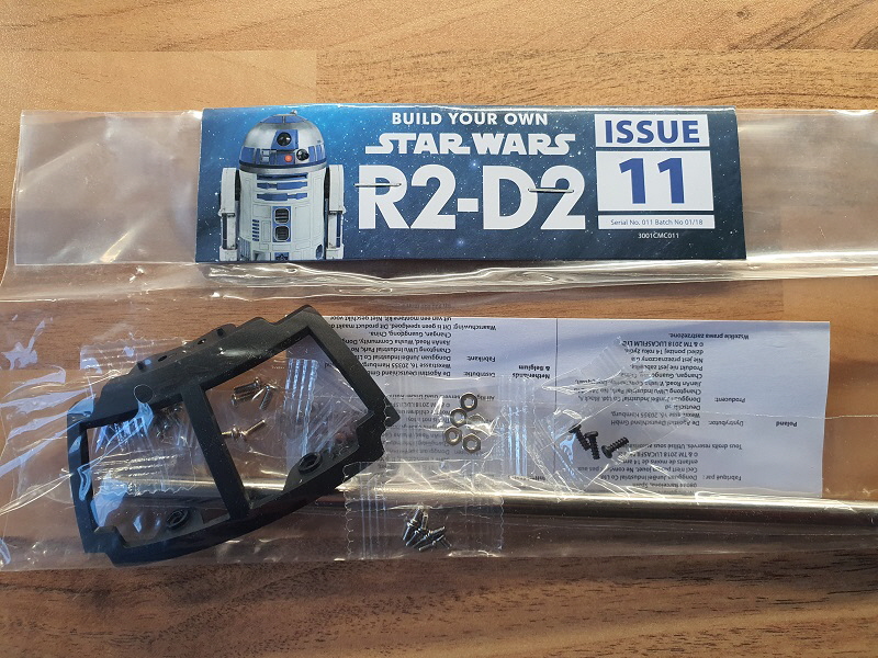 R2D2 18