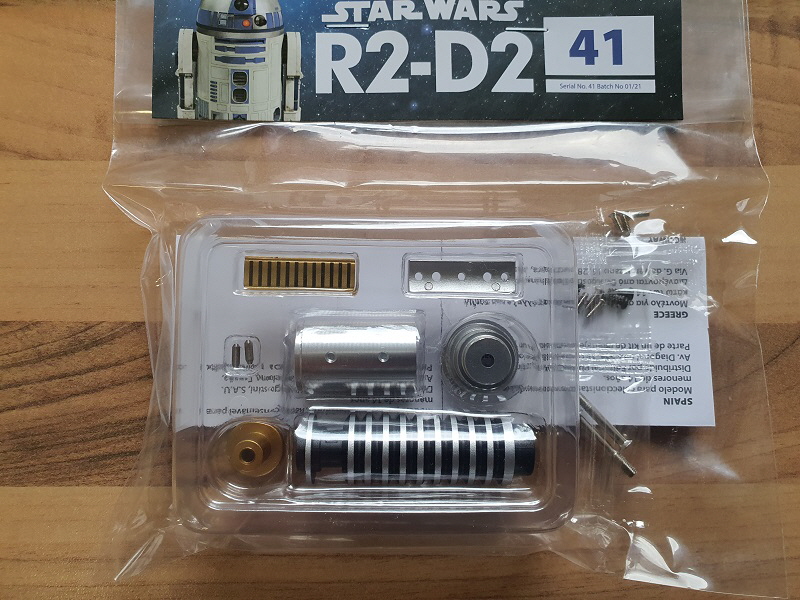 R2D2 66