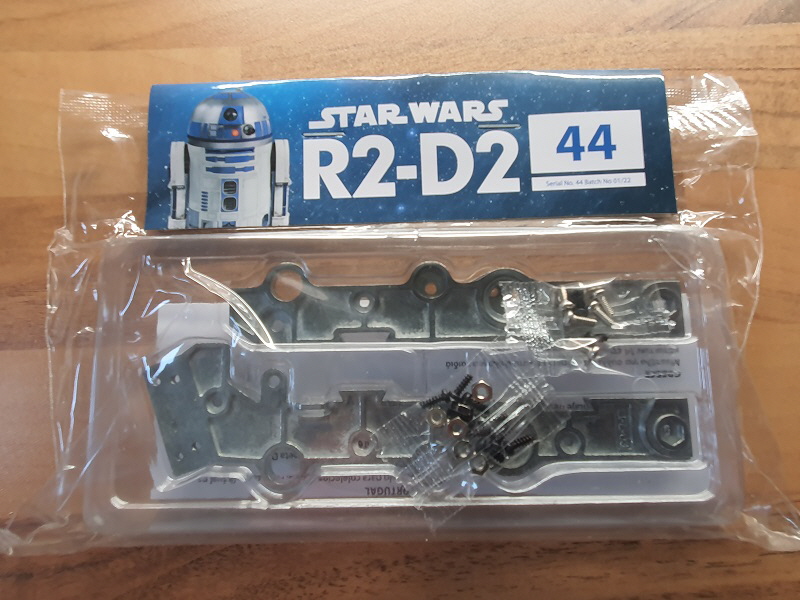 R2D2 71