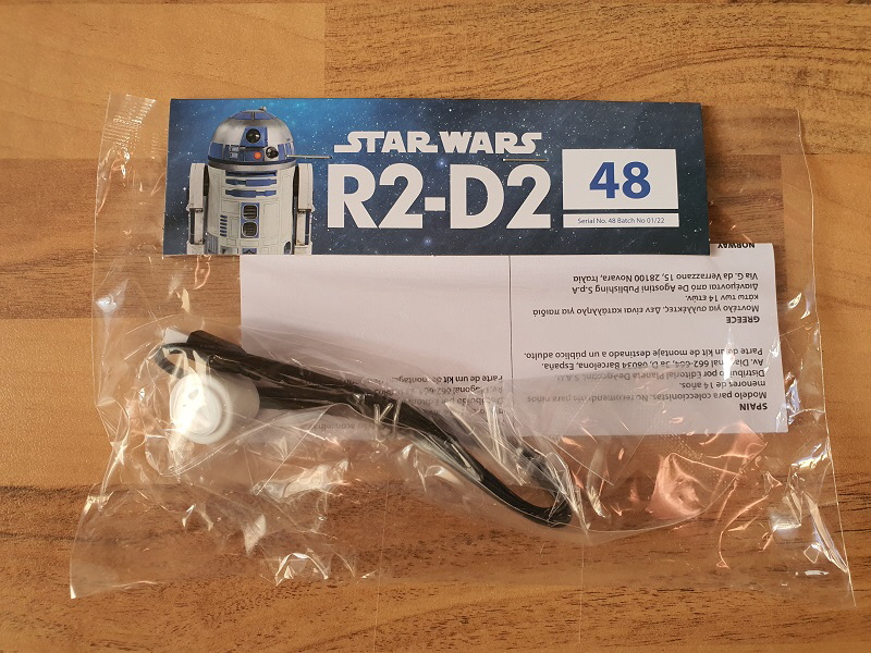 R2D2 75