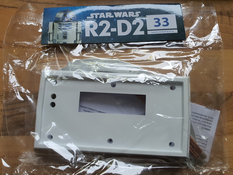 R2D2 50